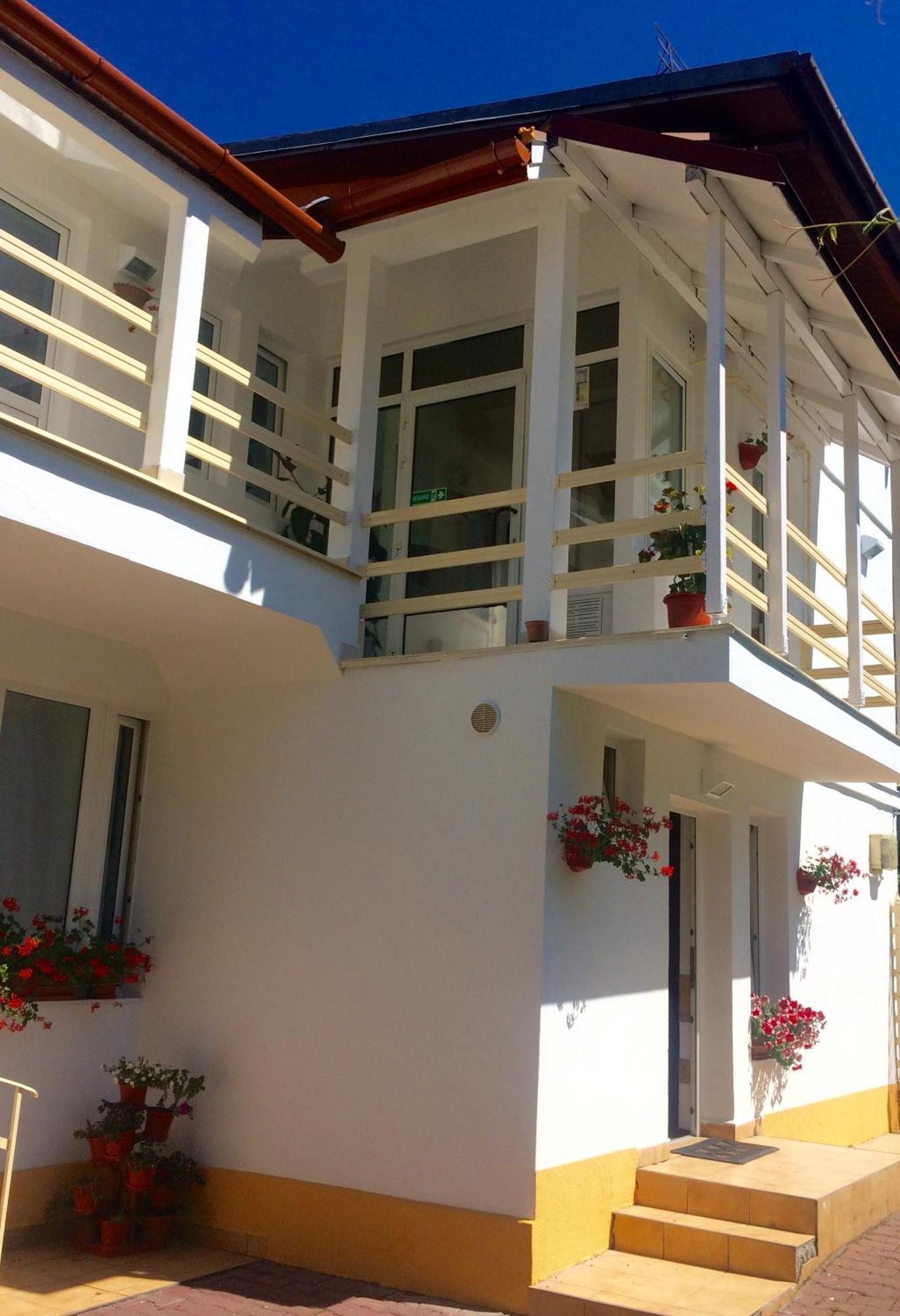 Suri Guesthouse Brašov Exteriér fotografie