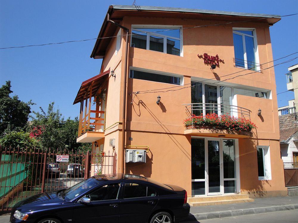 Suri Guesthouse Brašov Exteriér fotografie